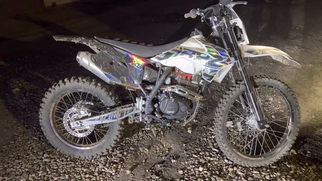 Обзор мотоцикла BRZ X 5 White 250 сс