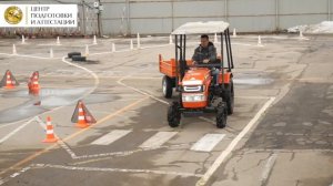 Практический экзамен на право управления трактором категории "В"