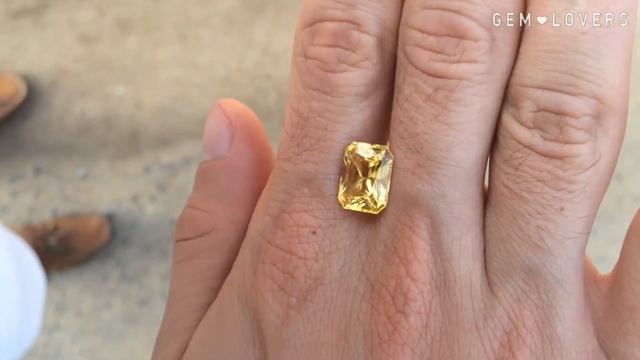 Жёлтый сапфир, 6,60 карата смотреть онлайн