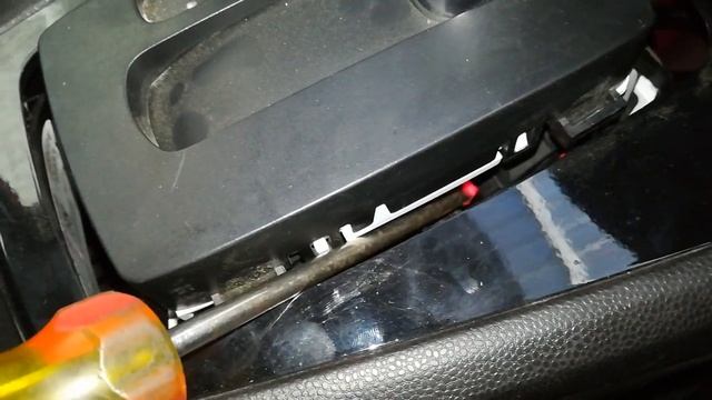 Como desbloquear palanca de cambios automática de P a N .Ford fiesta смотреть онлайн