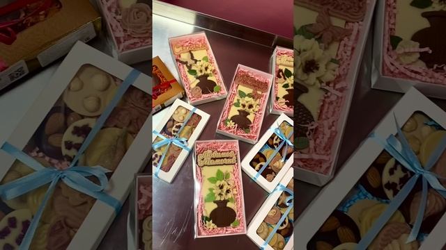 Любимой маме #подарок #маме #шоколад #сюрприз #вкусно #натуральныйсостав #настоящийшоколад #chocorey