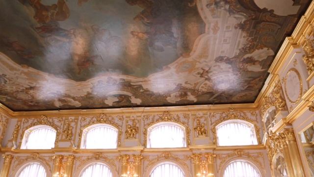 Екатерининский дворец в Царском селе смотреть онлайн