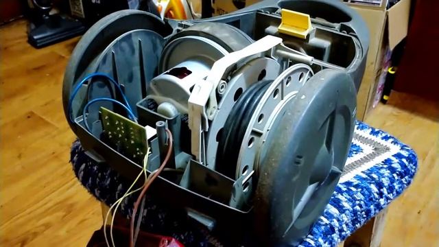 Замена электродвигателя пылесоса LG Storm extra смотреть онлайн