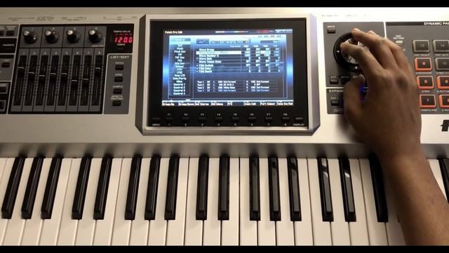 Kompa Keyboard Lead Synth Sound Tutorial for Soloing #1 (with effects and mixing) смотреть онлайн