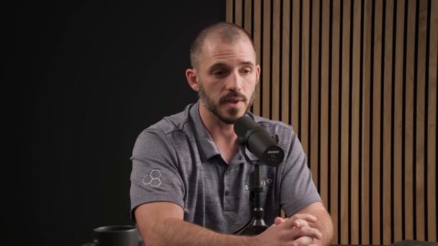 Dr. Andy Galpin: How to Assess & Improve All Aspects of Your Fitness | Huberman Lab Guest Series смотреть онлайн