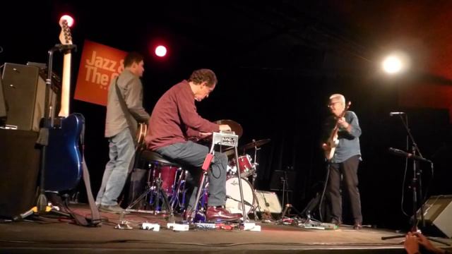 Bill Frisell - Guitar in the Space Age - Salzburg Jazz & The City, 2014-10-25 (part 5/6) смотреть онлайн