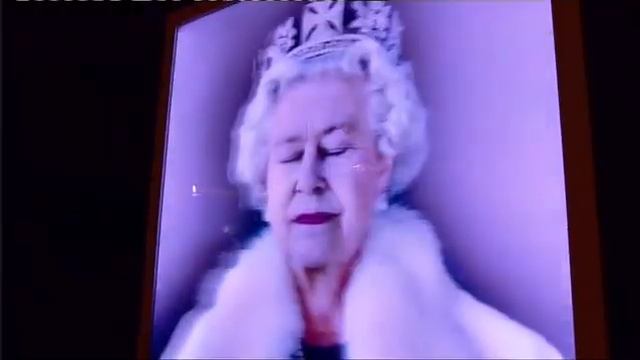 Pictures of the Queen смотреть онлайн