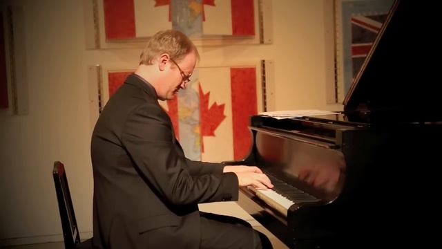 'Glass's Hour' - homage to Philip Glass by Andrew Chubb смотреть онлайн