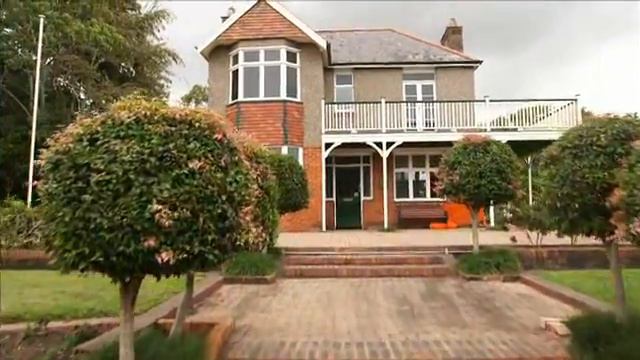 What's Up Downunder Season 4 Episode 6 - Cafe 1928 Bundaberg Botanical Gardens смотреть онлайн