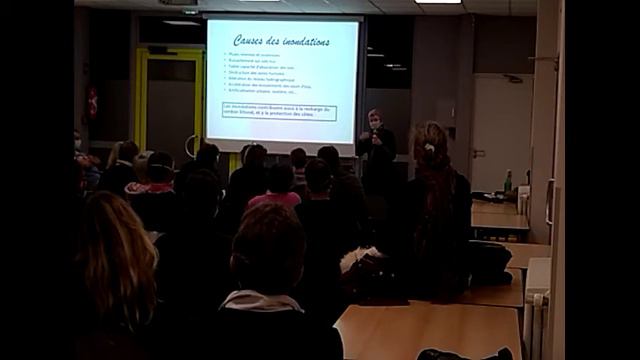 Conférence débat - Sécheresses et inondations à Quimperlé - 13/10 Partie 2 смотреть онлайн