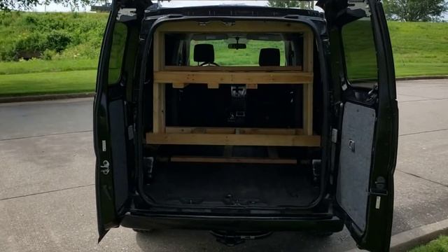 2015 Nissan NV200 SV смотреть онлайн