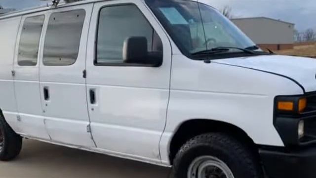 2008 *Ford ECONOLINE Cargo Van E250* 5.4 V8 ENGINE W/LADDER RACKS CLEAN (Akron, Ohio) смотреть онлайн