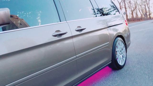 Honda Odyssey Touring смотреть онлайн