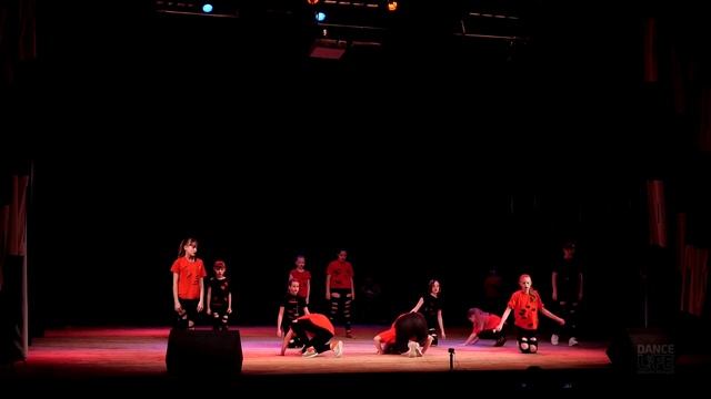 Современные эстрадные танцы в Белгороде. Студия танцев Dance Life смотреть онлайн