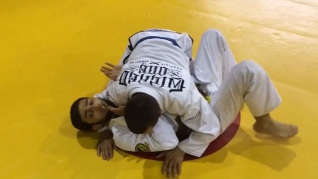 Sweeps from side control for BJJ black belt Daud Adaev / свип из сайд контроля от Дауда Адаева смотреть онлайн