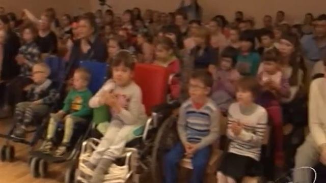 Праздник в реабилитационном центре смотреть онлайн