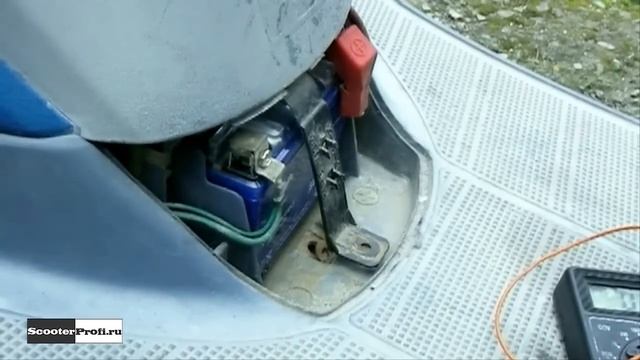 Как проверить зарядку аккумулятора на скутере смотреть онлайн