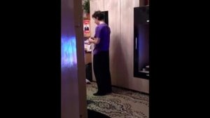 Почему едет он а не я...Хочу в Египет