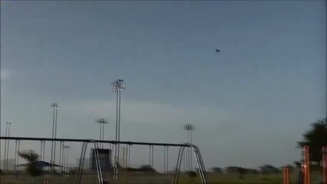 RC Drone with FPV 4.3" LCD Display 4 Channel 2.4GHz Quadcopter смотреть онлайн