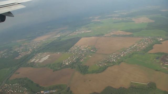 Взлет Boeing 747-400 VP-BKL Москва - Домодедово - Хабаровск - Новый. смотреть онлайн