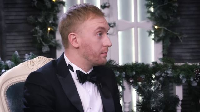 ЕСТЬ ТРИ СТУЛА | Паша Техник про SKIBIDI челлендж, Ивлееву, Конора и Хабиба | Итоги Года 2018 смотреть онлайн