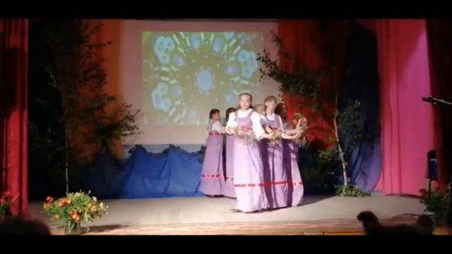 Танцевальный коллектив «Росинка», Татарский район Новосибирской области смотреть онлайн