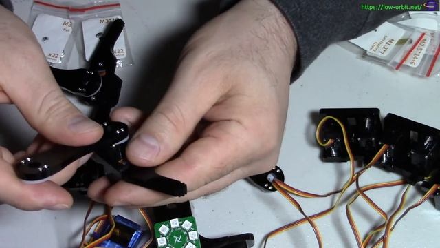 Freenove Robot Dog Kit for Raspberry Pi - Setup and Assembly смотреть онлайн