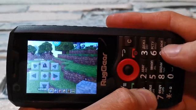 Майнкрафт на кнопочной мобиле