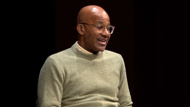 From Kara Walker to Colin Kaepernick: Racial Justice through Media and Art смотреть онлайн