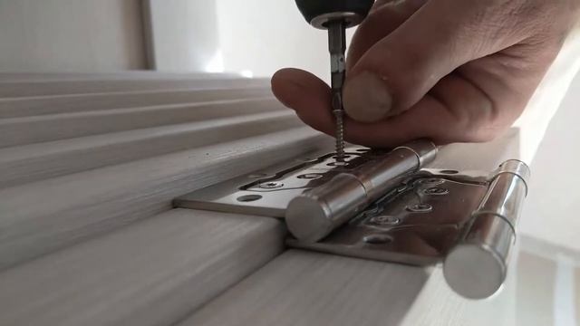 Приспособа установка дверных петель бабочка смотреть онлайн