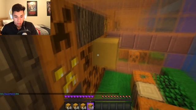 MINECRAFT HALLOWEEN PARKOUR! | with Facecam! смотреть онлайн