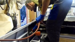 Антикор резино-битумной мастикой Вика с помощью пескоструйного пистолета.