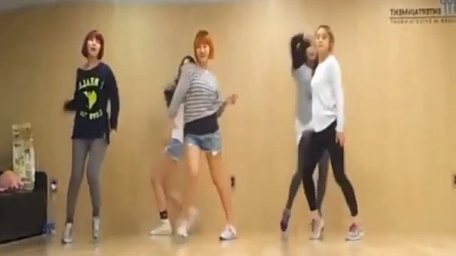 Flash mob kpop (pas complet) смотреть онлайн