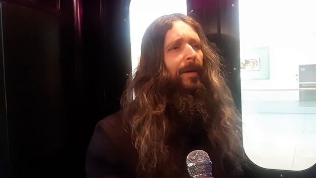 Рокер поёт Ланфрен Ланфра и берёт в конце Ре2 и Ляь3(АЬ6) смотреть онлайн