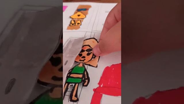 Вот бумажная тока бока