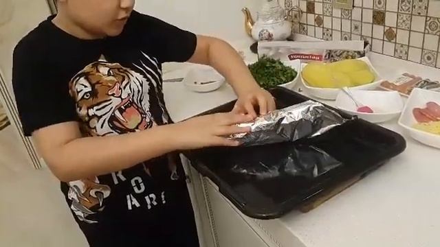 Картошка-гармошка, один простых и вкусных рецепта ! Картошка в духовке в фольге. смотреть онлайн