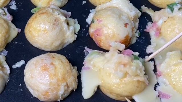 TAKOYAKI From Scratch With Special  Takoyaki SAUCE/swak Pang Negosyo