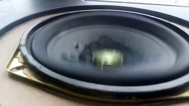 Sabwoofer Elenberg смотреть онлайн