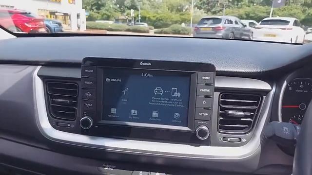 2019 KIA STONIC 2 1.4 PETROL 5DR MT WHITE AP69ANV смотреть онлайн