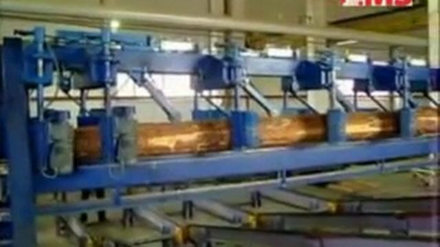 Распиловка брёвен на бревнопильном дисковом станке DBS Германия 1 смотреть онлайн