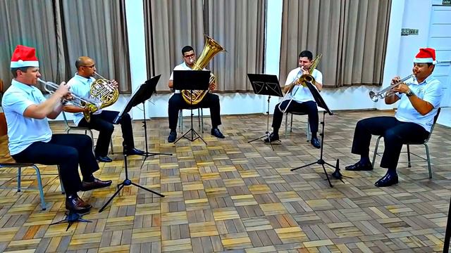 We Wish You a Merry Christmas смотреть онлайн