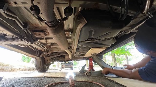 How to remove 2004 Toyota Sienna Fuel Pump смотреть онлайн