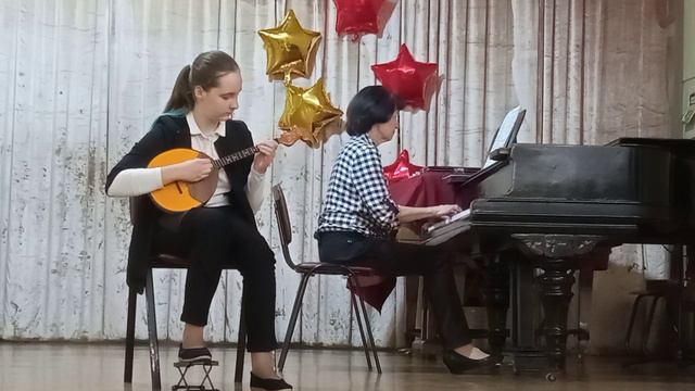 Петрова Кира. И. С. Бах Сицилиана. А. Цыганков Мой муженька смотреть онлайн