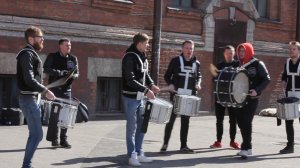 Шоу уличных барабанщиков, Санкт-Петербург, 1 апреля 2017 года