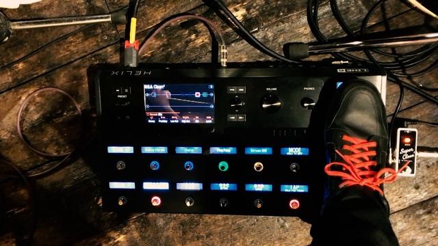 ツインギターの相方、岡聡志(Satoshi Oka)が機材紹介してくれました！ смотреть онлайн