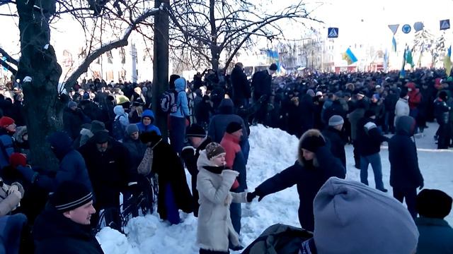 Штурм облгосадминистрации в Чернигове 25.01.14 г. смотреть онлайн