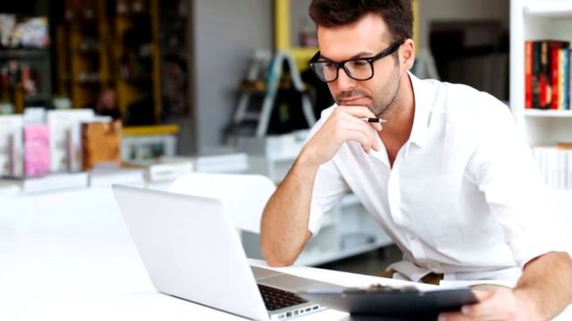 Что будет если долго сидеть за компьютером смотреть онлайн