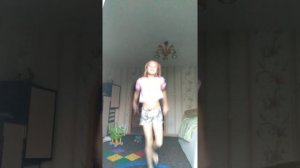 Я сломала ногу 1часть