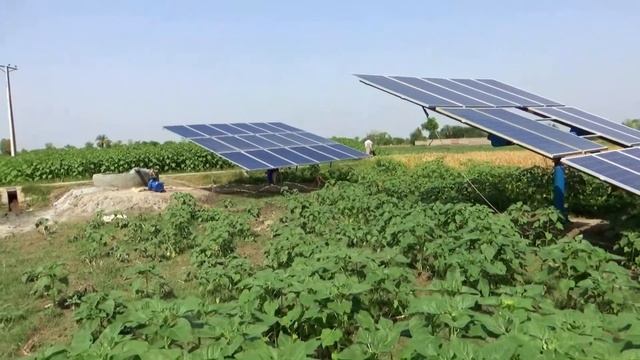 Best Solar Tube Well System with 20 Hp Motor 32 Solar Panel system смотреть онлайн