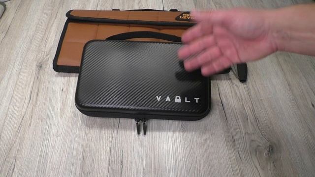 BRS VAULT KNIFE CASE. Отличная система транспортировки и хранения ножей. смотреть онлайн